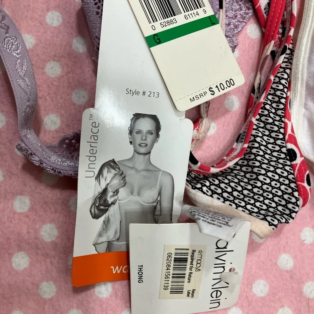 3 Thongs NEW
